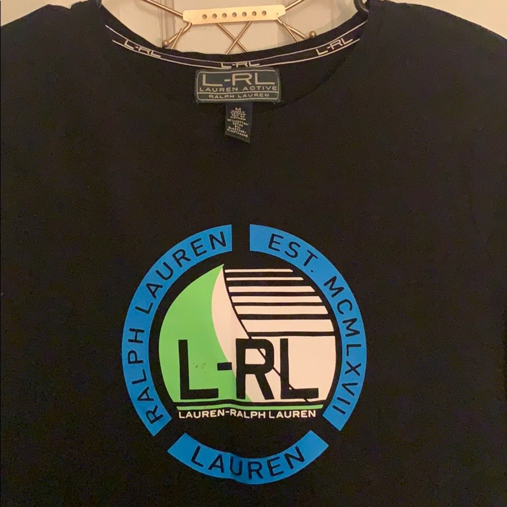 Tshirt - Picture 4 of 4